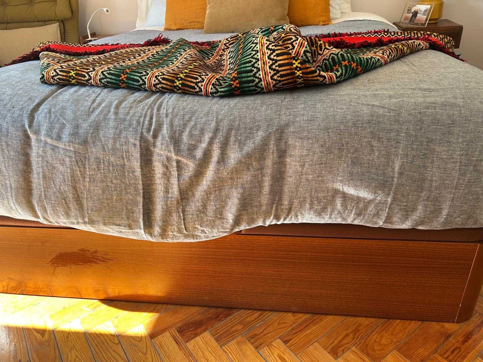 Sommier de casal em madeira 160cm Conforama