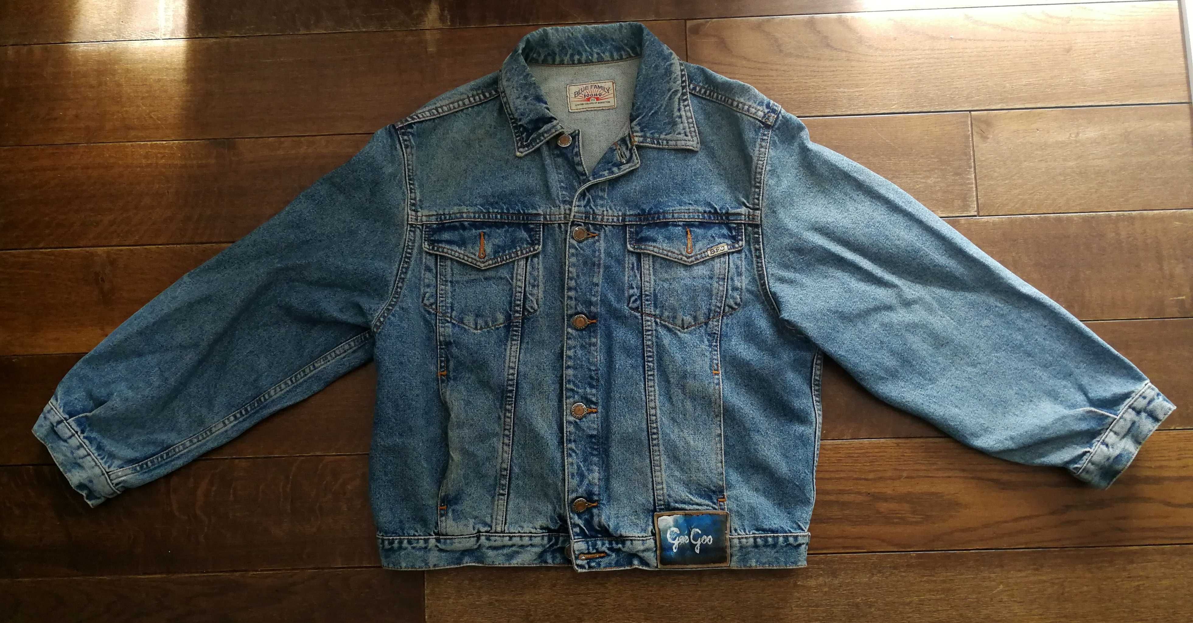 Kurtka jeansowa vintage z ręcznie malowanym motywem Furby DIY