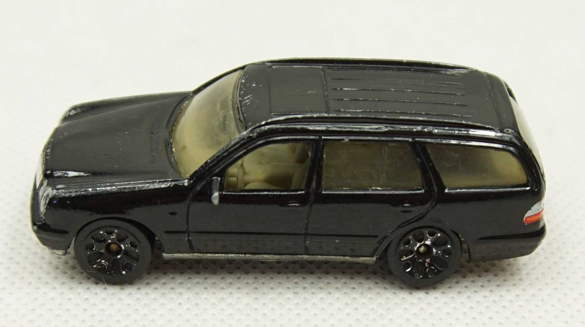 MATCHBOX Mercedes Benz E 430 Wagon 1999