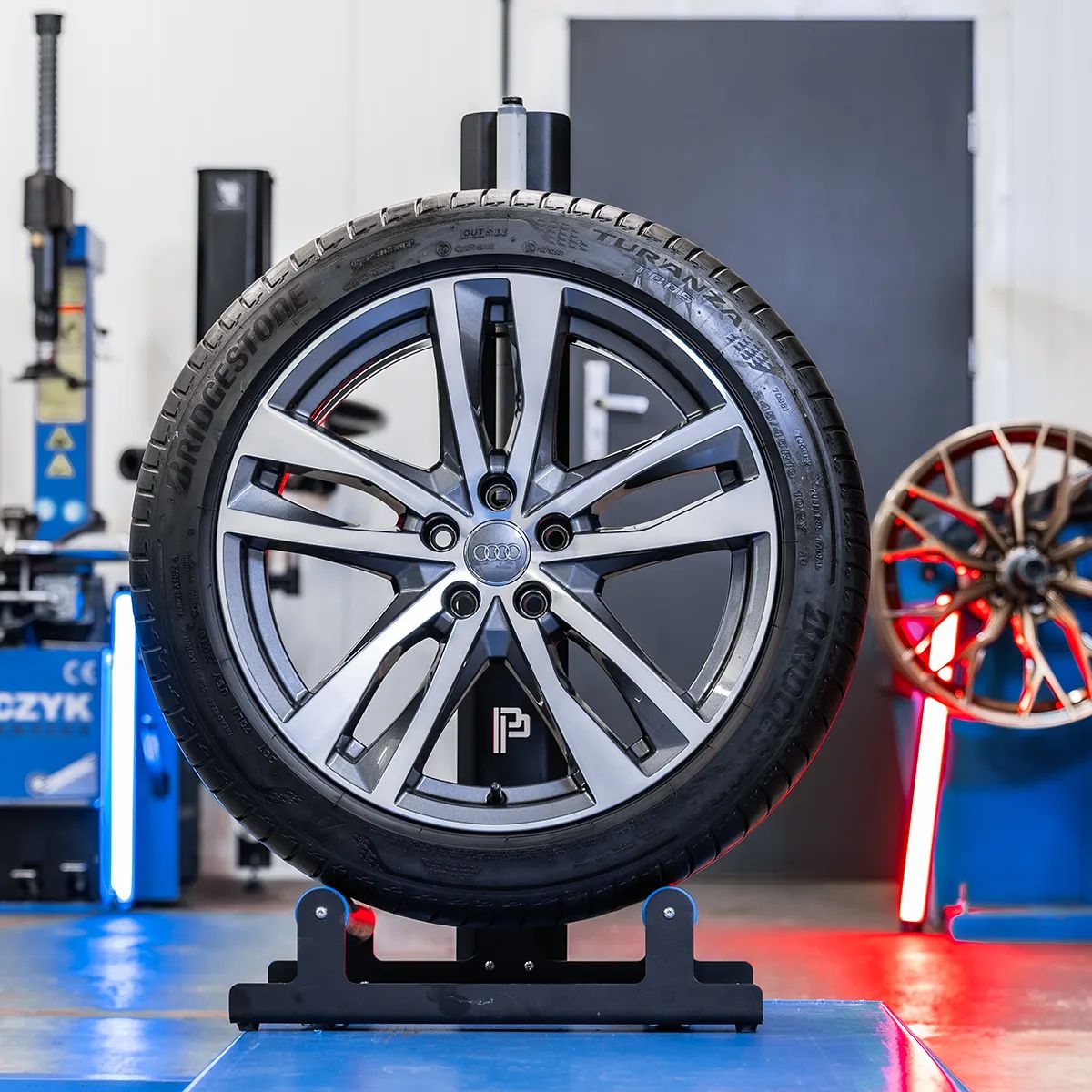Oryginalne Koła Audi 19 A4 A5 A6 A7 A8 Q3 Q5 Q7