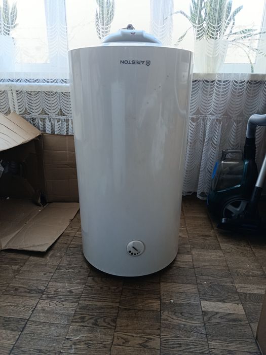 Электронагревательный бойлер