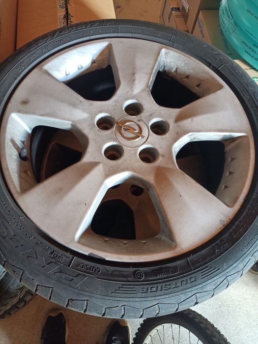 Alu 17 Opel Zafira stan jak na zdjęciu