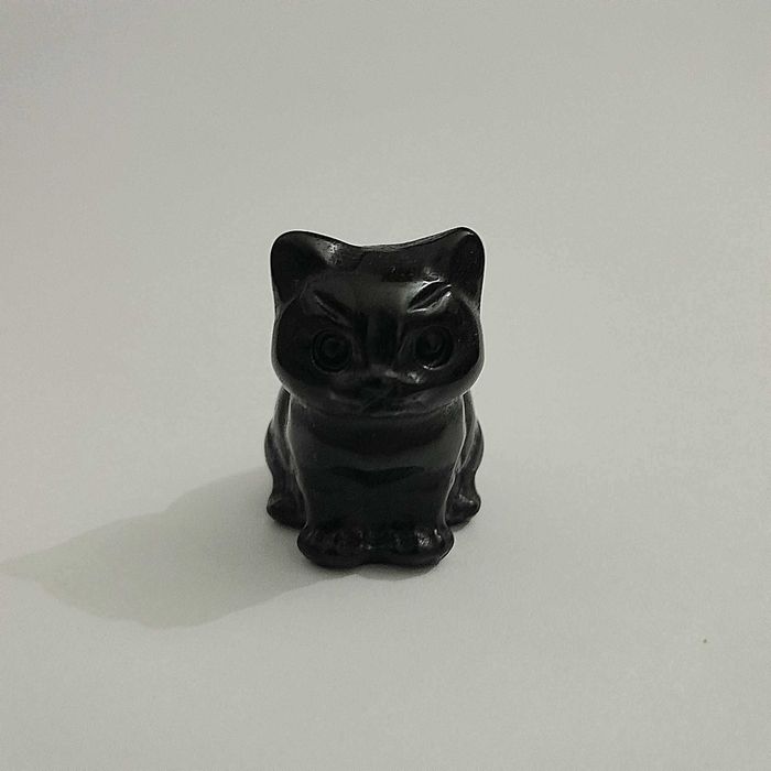 Gatinhos em pedra semipreciosa