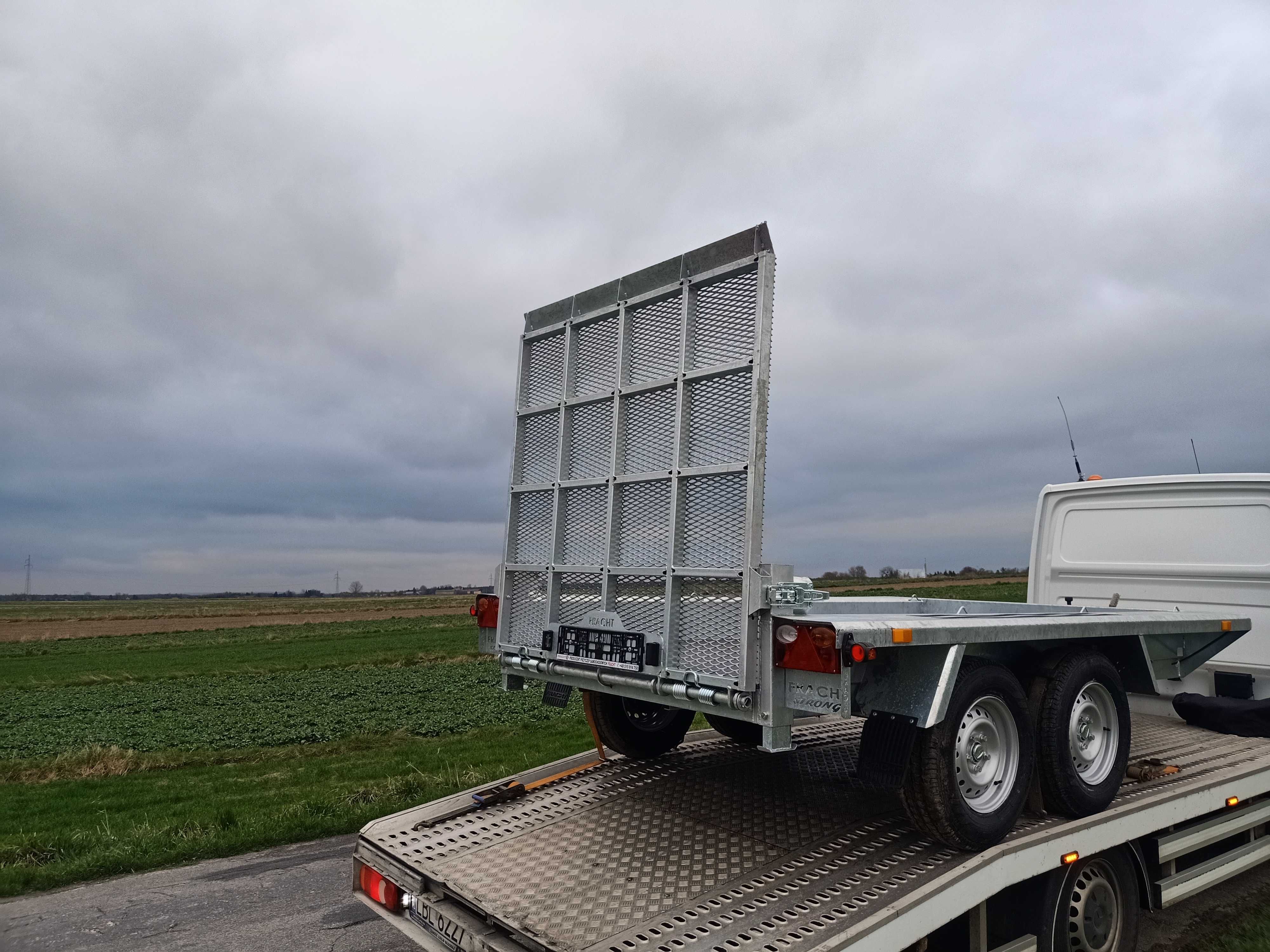 Przyczepa do transportu minikoparki laweta 2700 kg 3,5 2-osiowa FRACHT