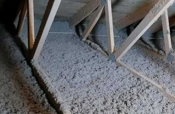 Ocieplenie metodą nadmuchu wełny skalnej wełna Rockwool GRANROCK SUPER