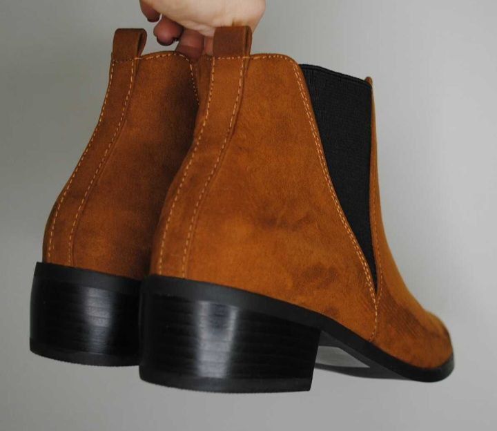 Челси/Казаки/ковбойки. Ботинки на низком каблуке. Черевики ботильйони