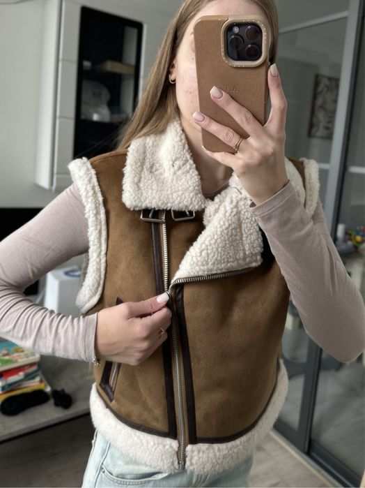 Жилет дубленка авіатор Zara