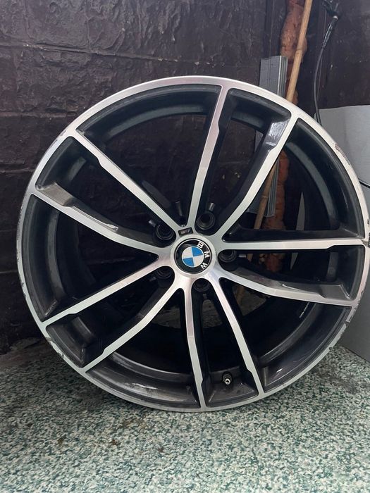 Оригінальні диски BMW G20 R18