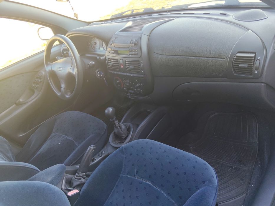 Carro a gasolina baratinho Fiat brava impecável um dono