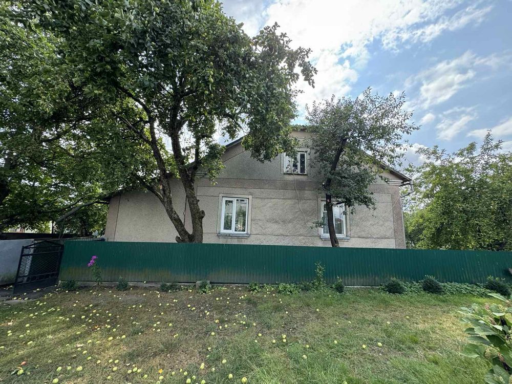 Будинок у с.Тетевчиці, Червоноградський район, поруч м.Радехів