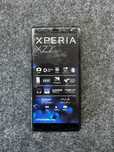 Atrapa telefonu Sony Xperia XZ2