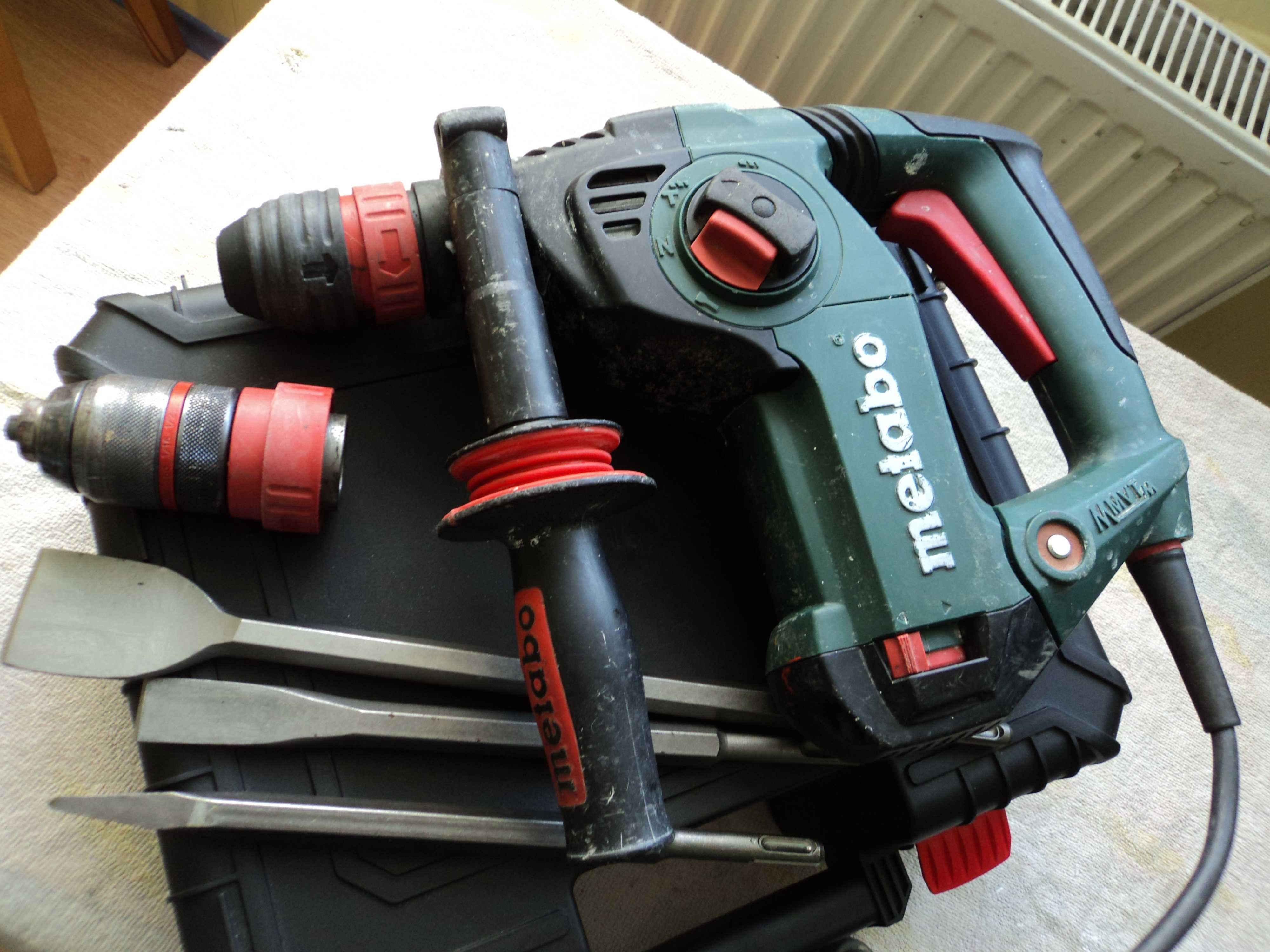 Metabo KHE3251 mlotow.udarowa 3-funkc.800 w 3.1 j z podkuwaniem kpl.