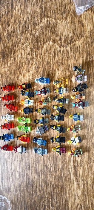LEGO Ninjago figurki, ludziki
