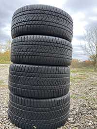 325/35/22 285/40/22 Pirelli Scorpion Winter