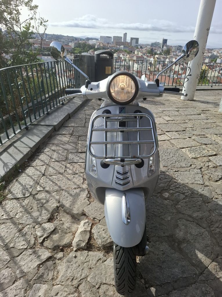 Vespa Primavera 125 Touring (ABS)