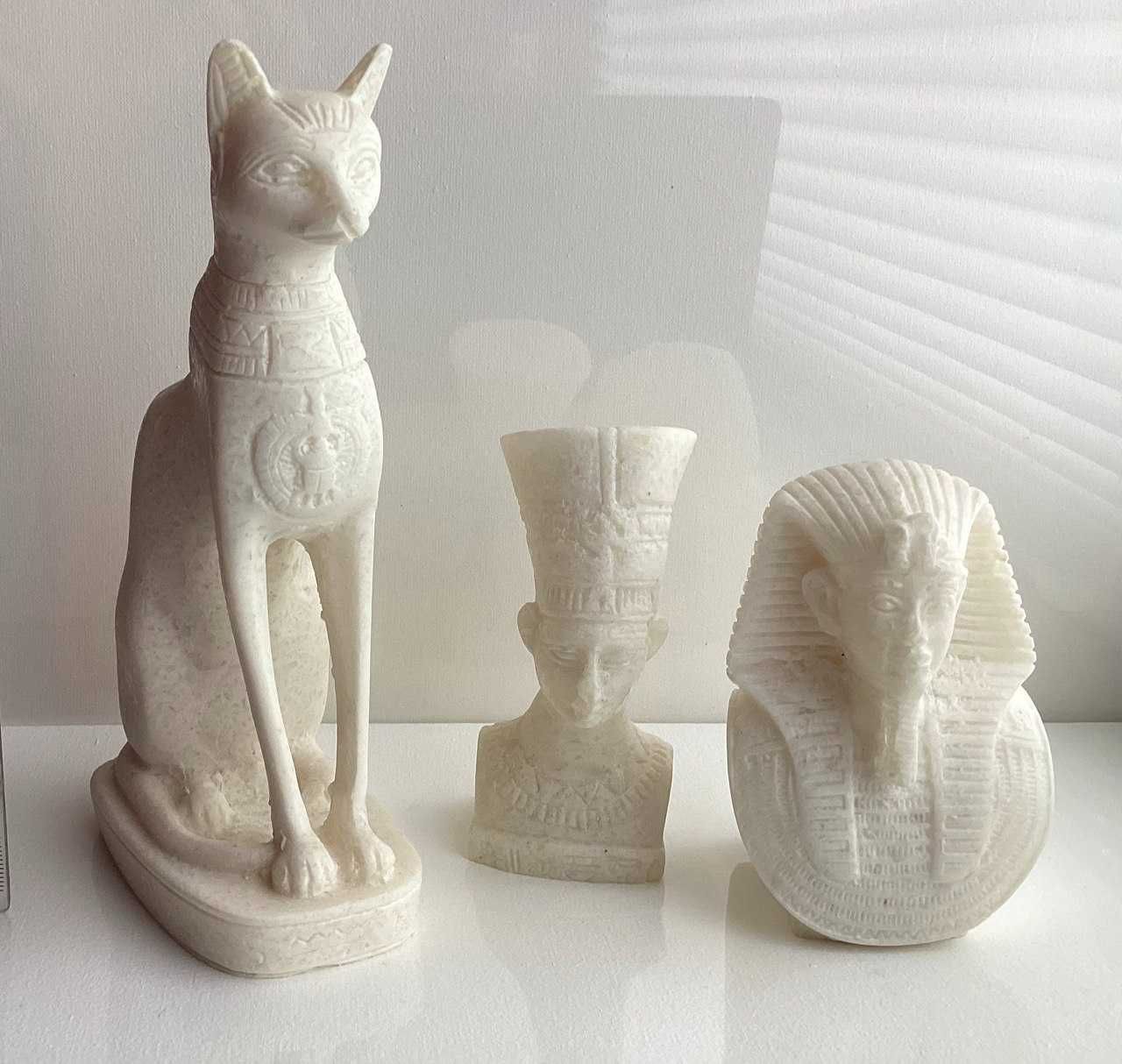 Кішка мармурова з Єгипту, маска фараона Тутанхамона та бюст Нефертіті