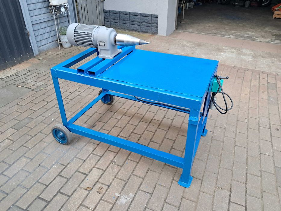 Łuparka do drewna rębak . Wysyłka