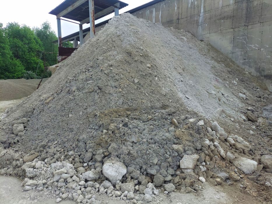 Odpad betonowy, gruz, zasypka, zamułka, pospółka