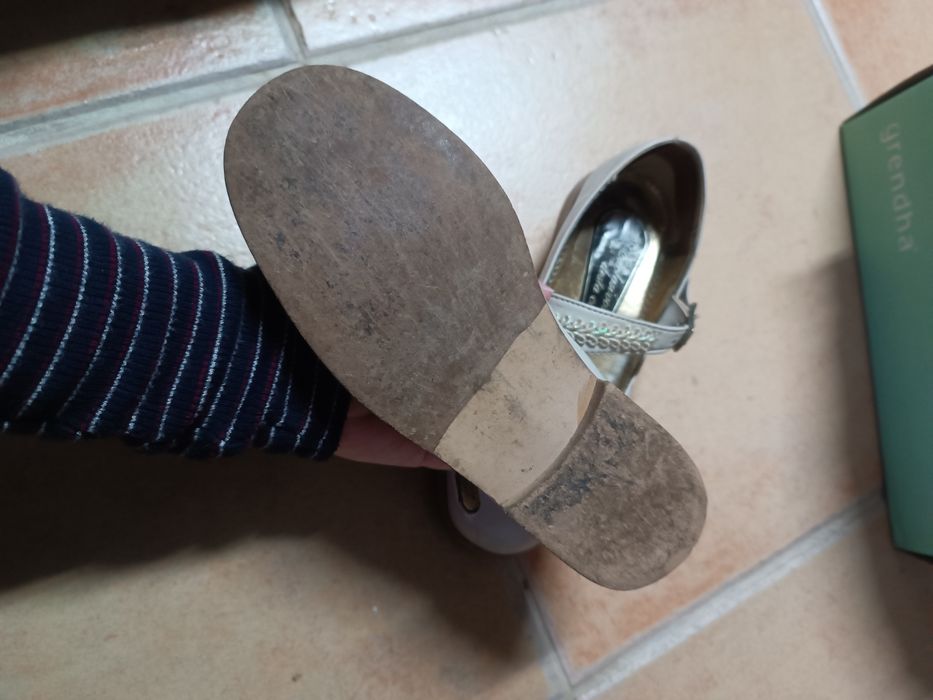 Sapatos comunhão para menina