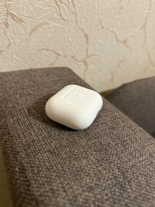 Продам Airpods 3