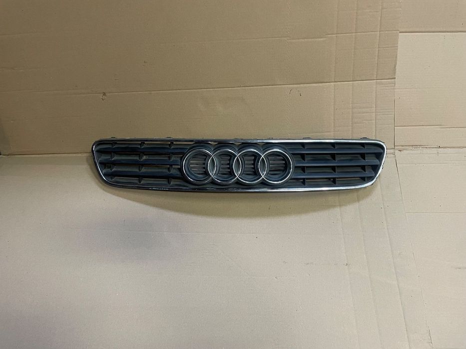 8L0807683 Grill atrapa zderzaka Audi a3 8L