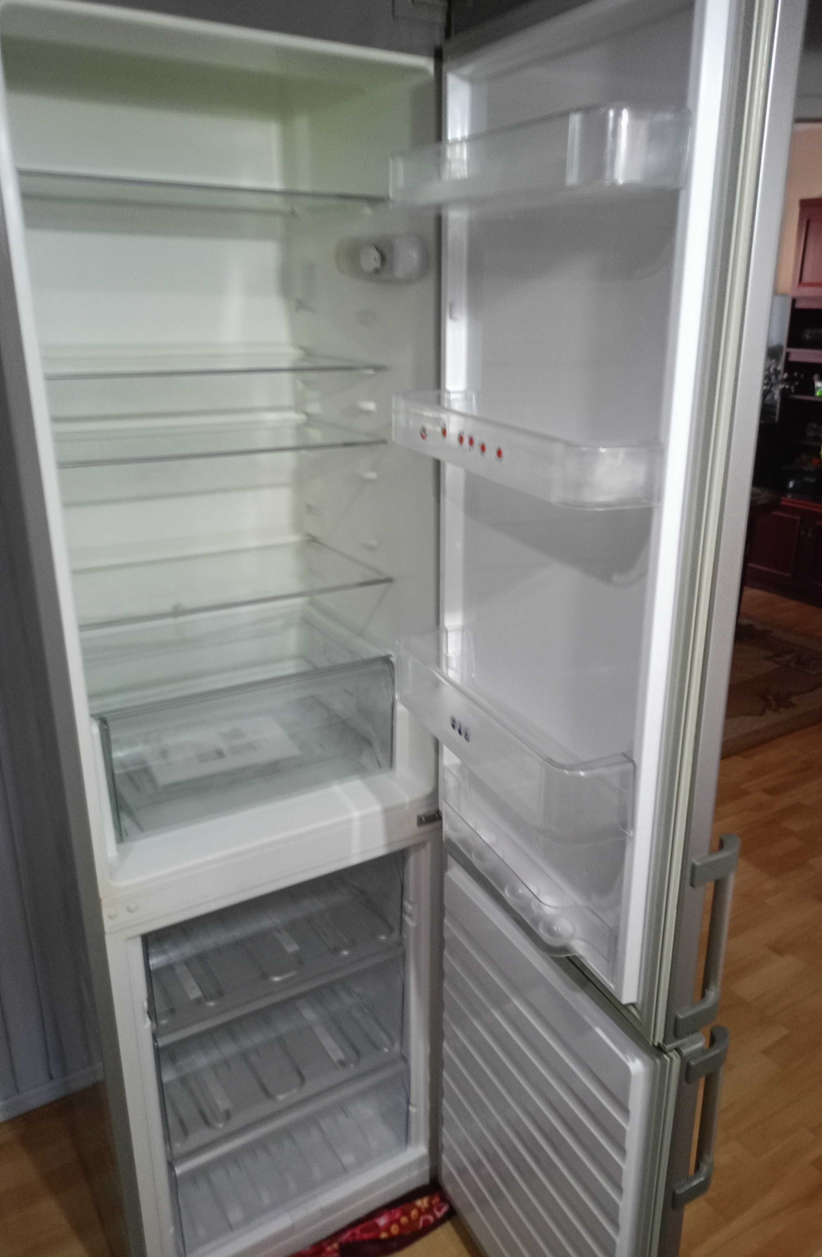 Lodówka Whirlpool używana