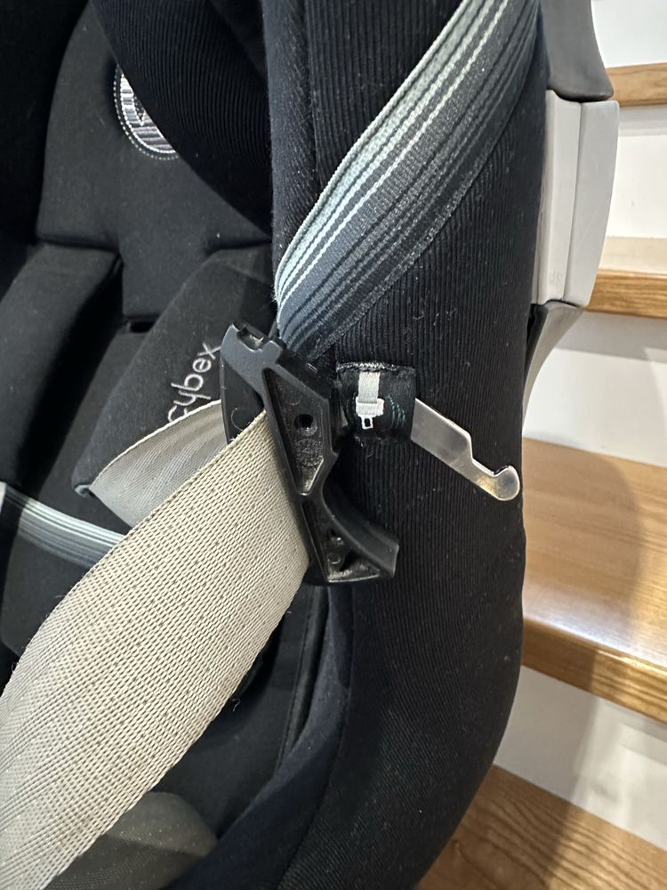 Fotelik Cybex Sirona M2 I-size + BAZA