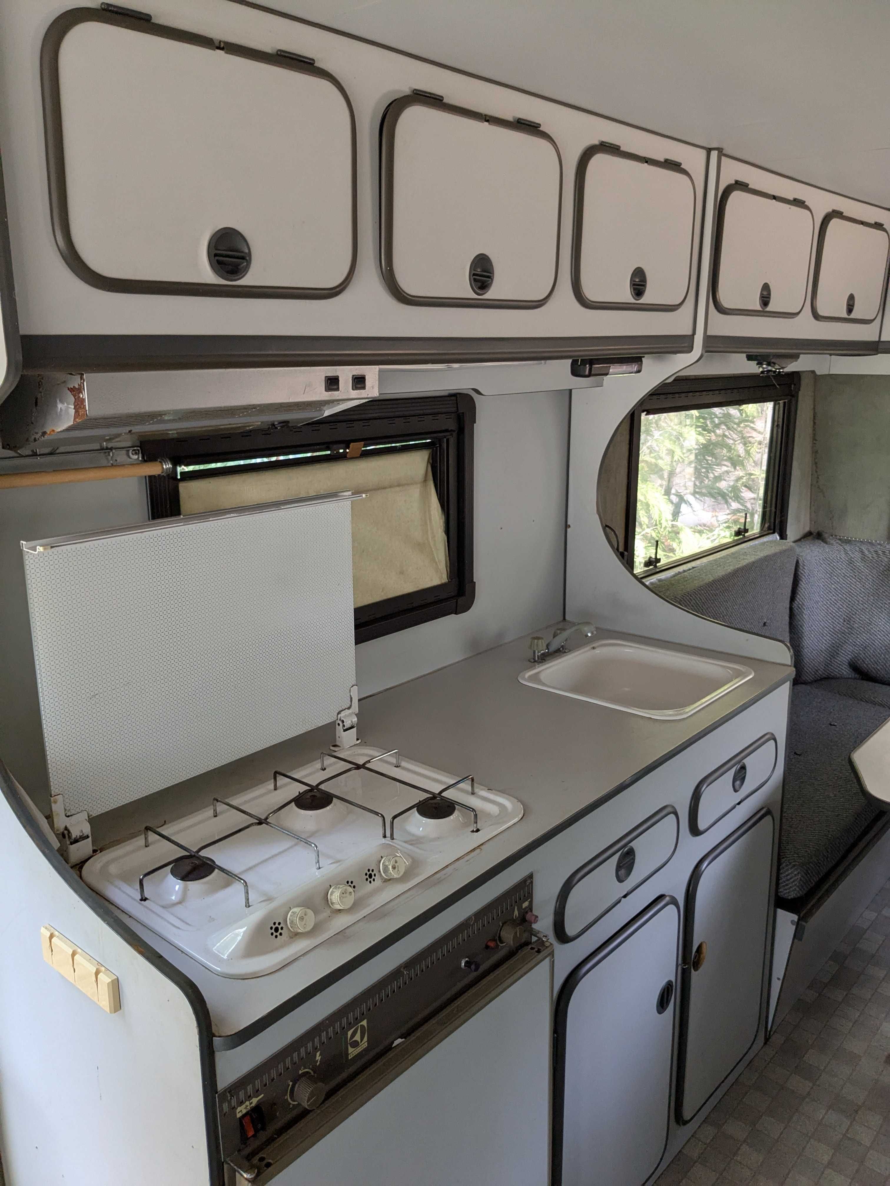 Campervan Fiat Ducato from 1987 for renovation or repair