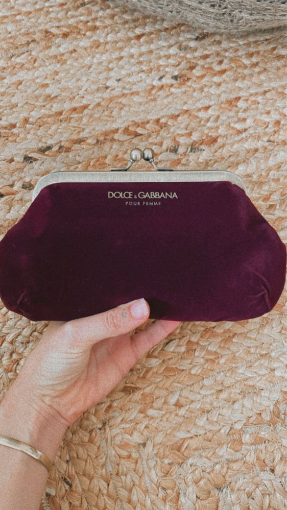 Bolsa Pochete Necessaire Carteira veludo Dolce & Gabbana Nova