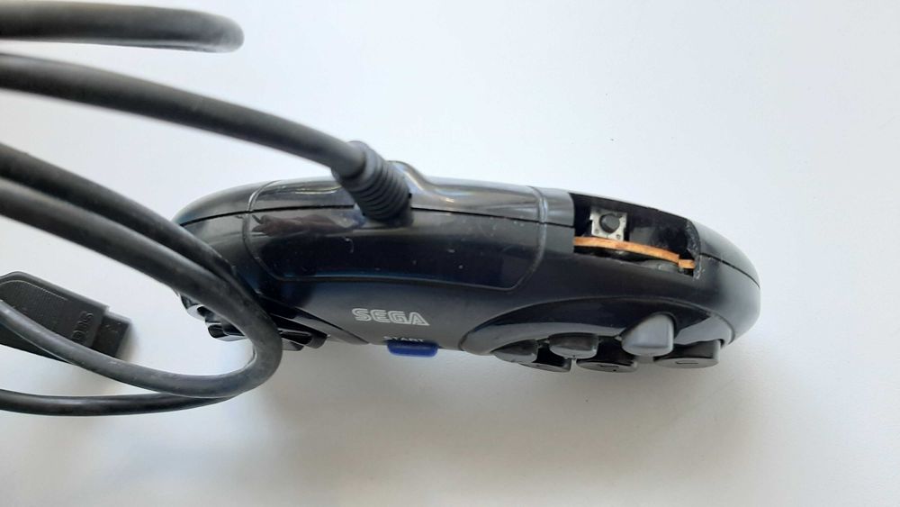Джойстик SEGA Mega Drive 2 Made in Japan SJ-6000