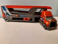 Transport samochodowy plus 3 autka  hot wheels zabawka