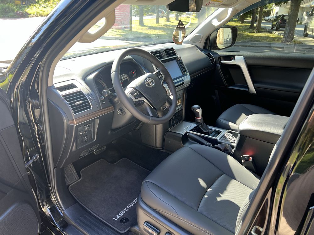 Продам Toyota Land Cruiser Prado 150 2019