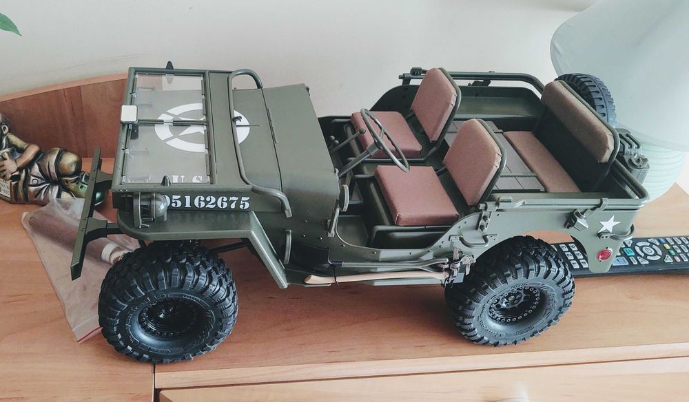 Jeep Willys 1:6 RC Rochobby