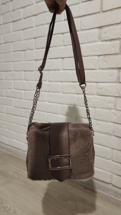 Клатч з екошкіри та екохутра