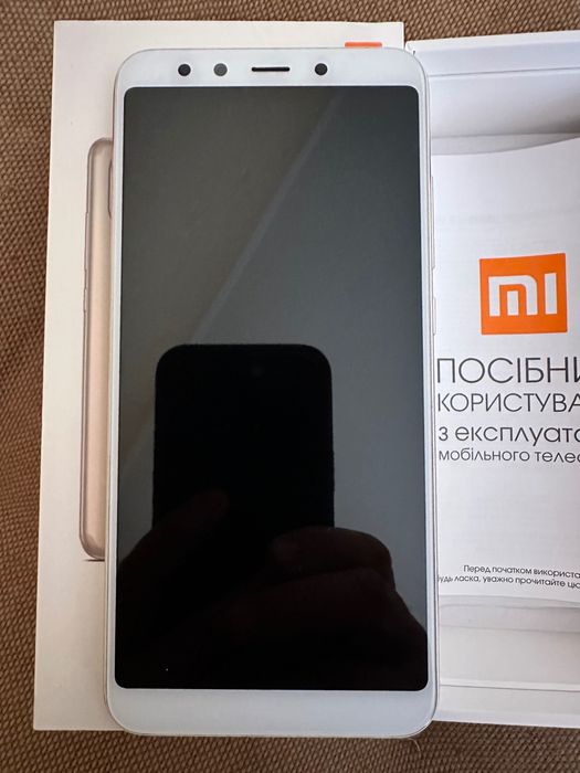 Продам Xiomi Mi A2