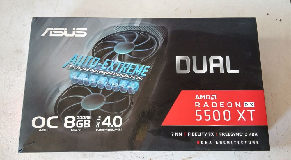 Placa gráfica Asus Dual Rx5500xt evo oc, como nova!
100€