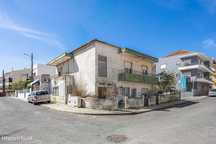 Moradia T5 para venda