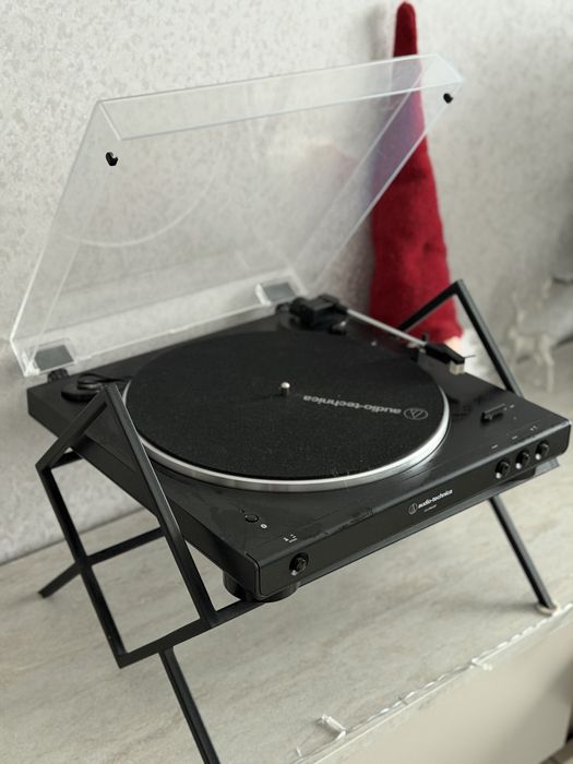 Вініловий програвач Audio-Technica AT-LP60XBT