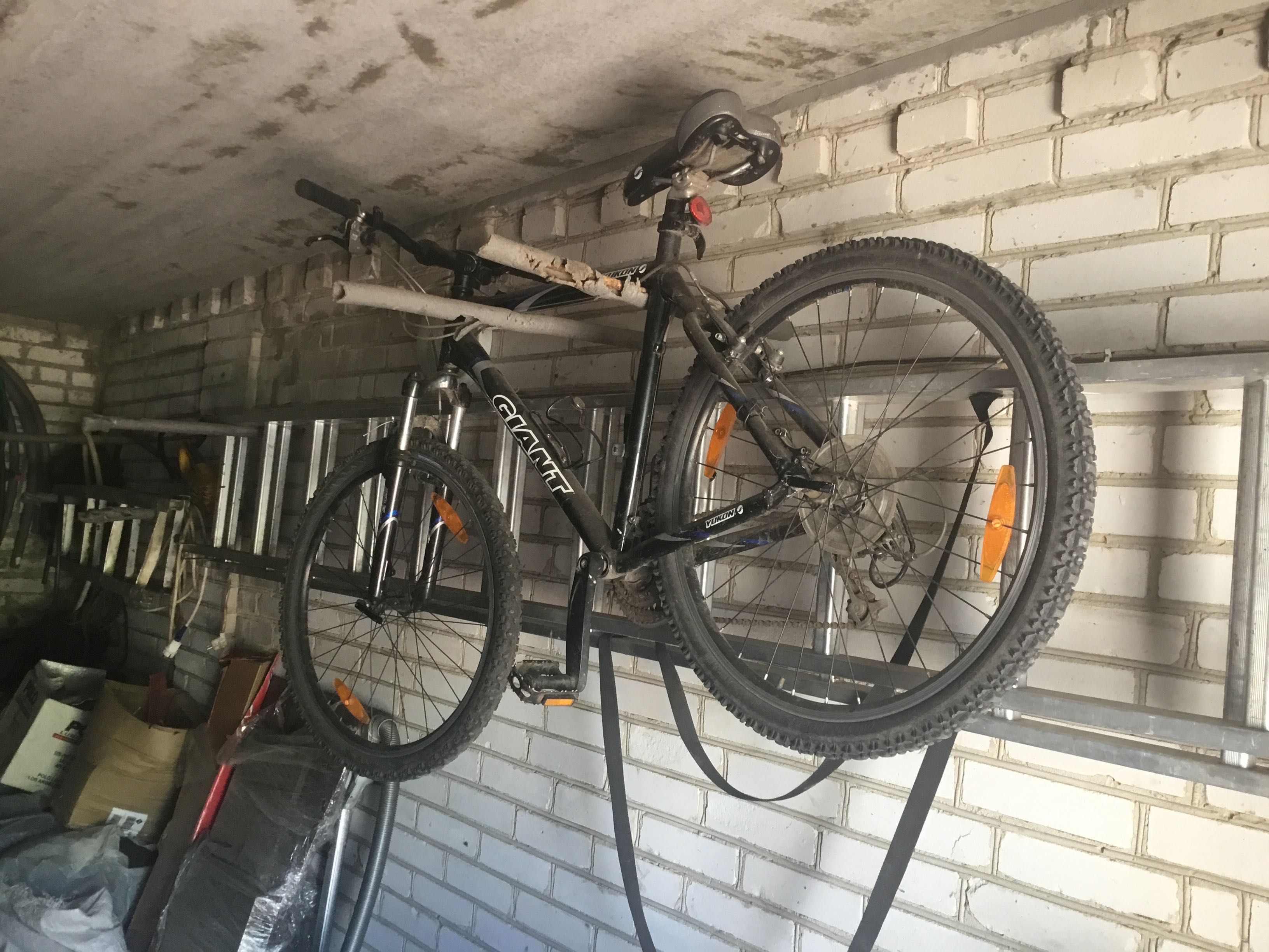Продаю горный байк Giant yukon