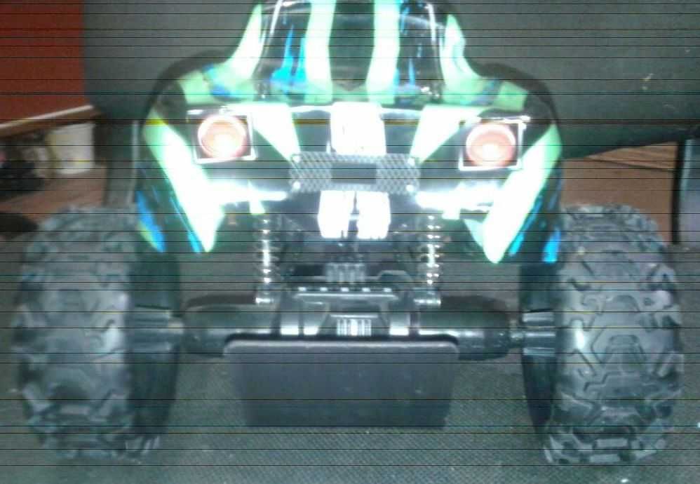 Машинка на радиоуправлении БЕЗ пульта