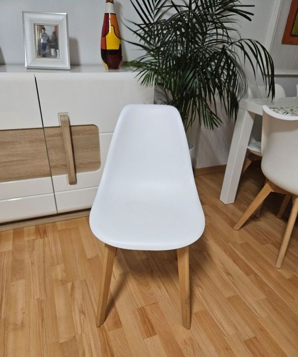 Quadro, moldura e outros artigos. Vários preços