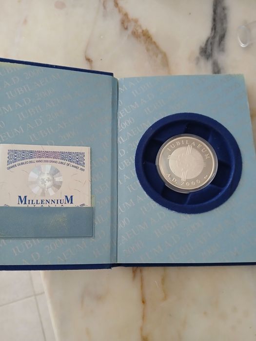 Moeda prata iubilaeum A.D. 2000