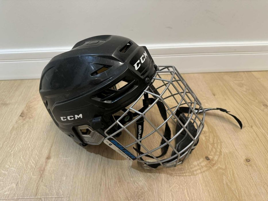 Kask hokejowy CCM + krata Bauer. Roz. L. Stan bardzo dobry