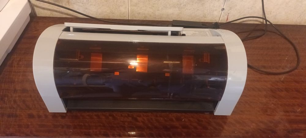 Maquina corta cartão  visita