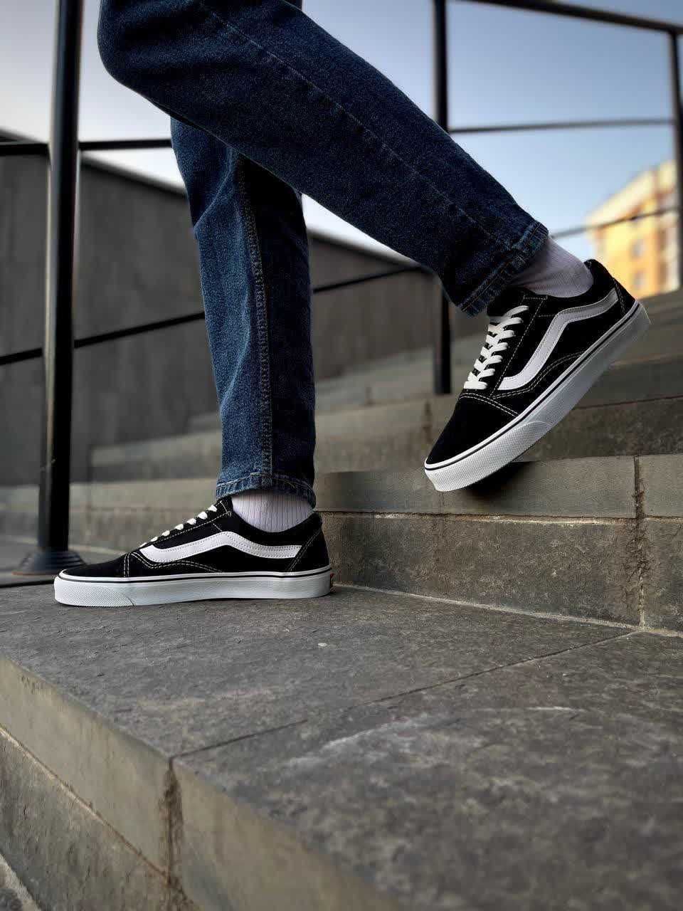 Чоловічі кросівки VANS old skool чорно-білі для сезону весна, літо