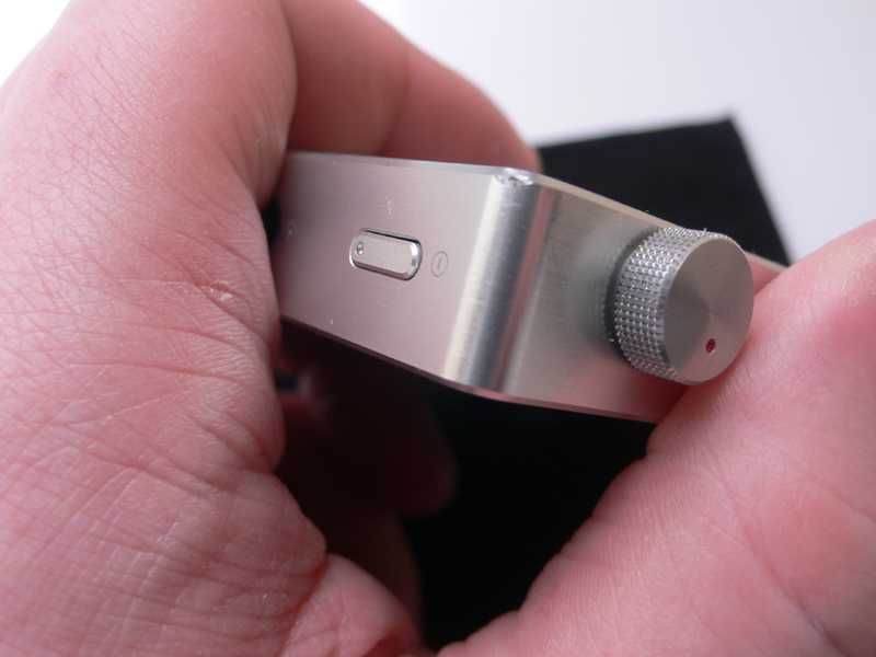 Odtwarzacz przenośny MP3 Hi-FI 24bit Astell&Kern AK100 Silver Limited