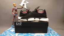 Buty Moncler Bubble Sneakers Runner Black White Mens R.42