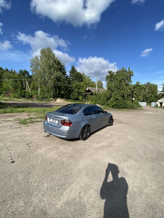 Bmw e90 3.0D 325d 280 к.с.