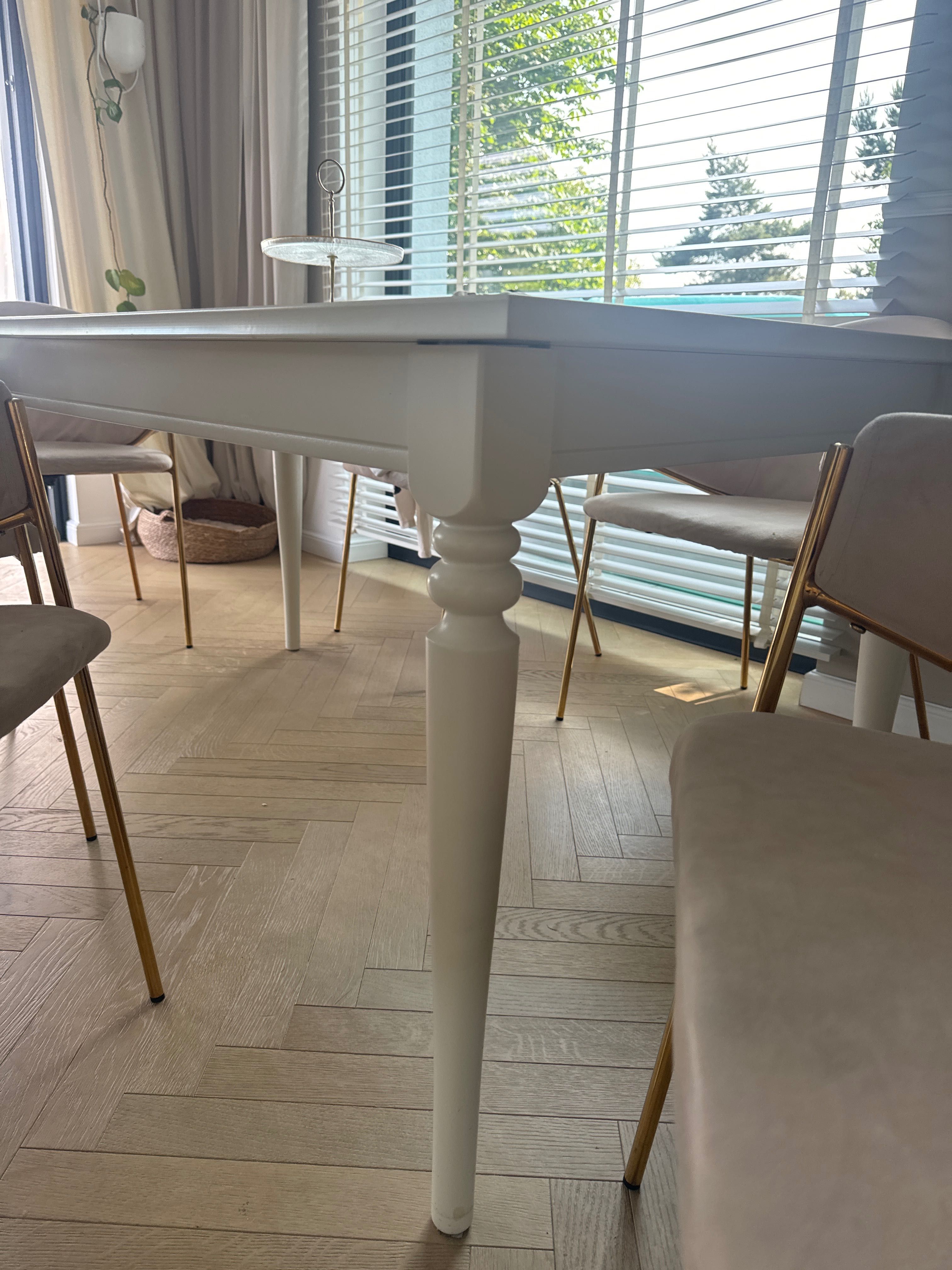 Stół Ikea rozkładany