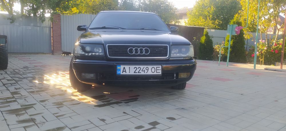 Продам Ауди 100 с4 2,6